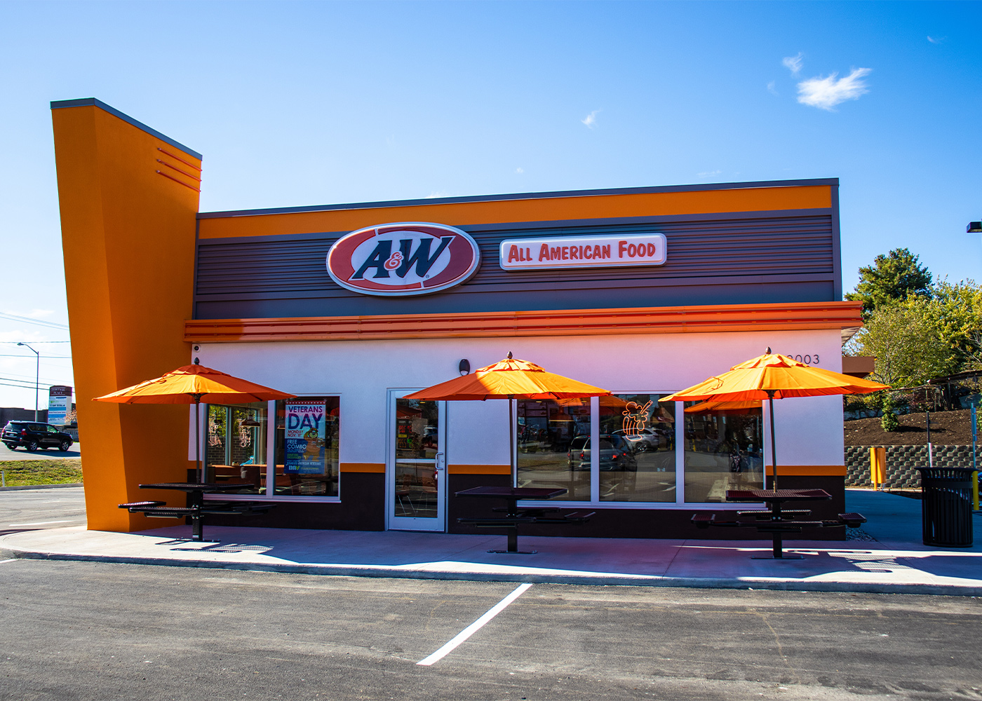 Exterior photo of A&W Restaurant in Richmond, Kentucky. 